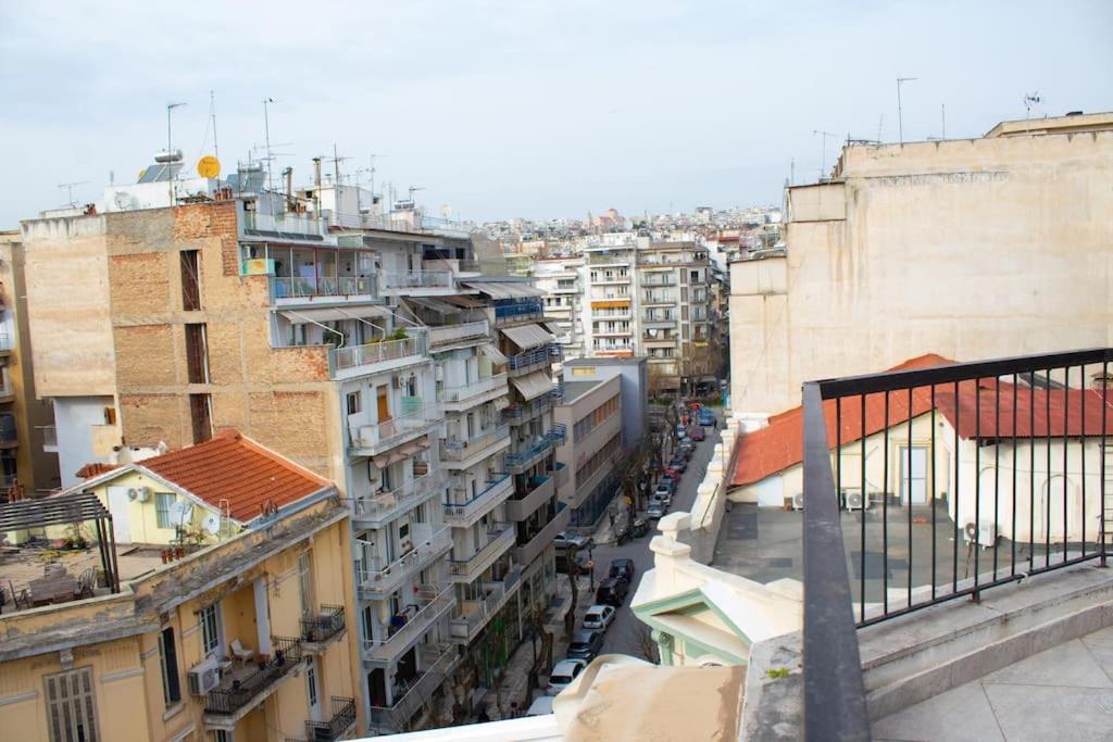 Bedcity Apartment In The Center Of Thessaloniki Exterior photo
